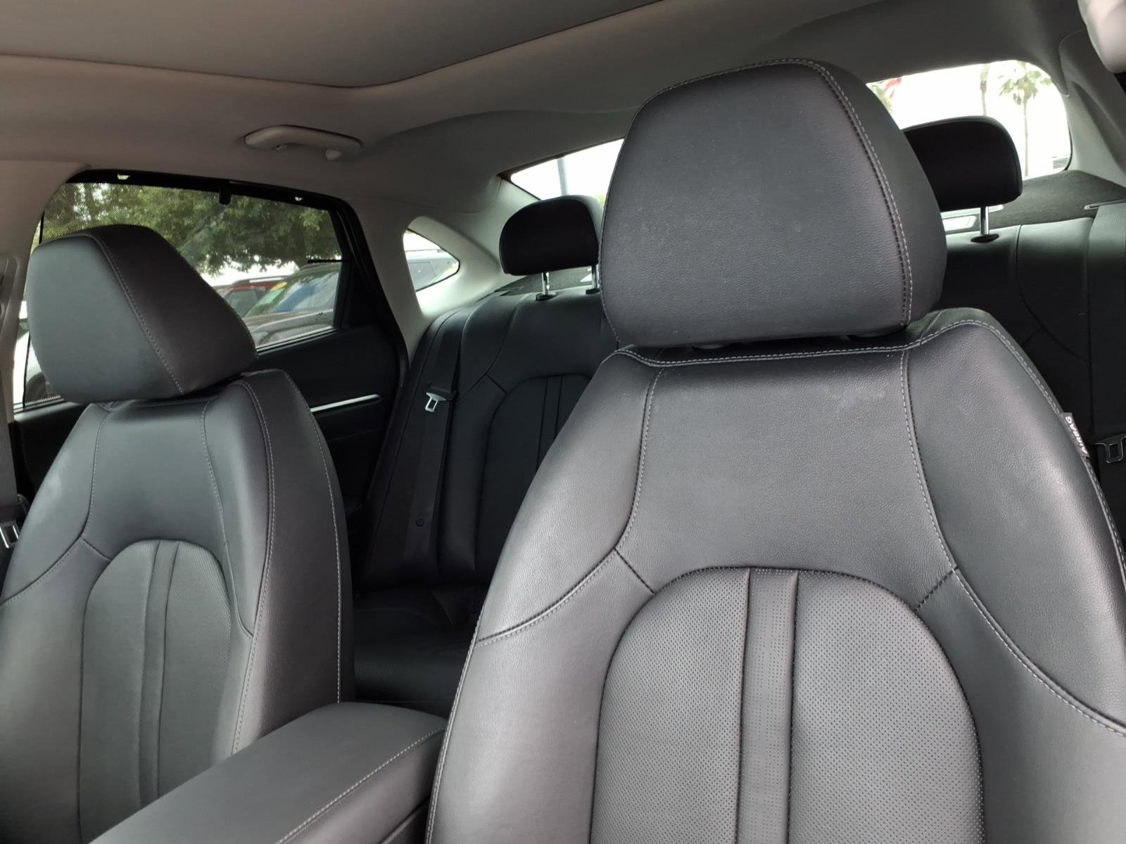 Certified 2025 Hyundai Sonata Limited FWD image 15