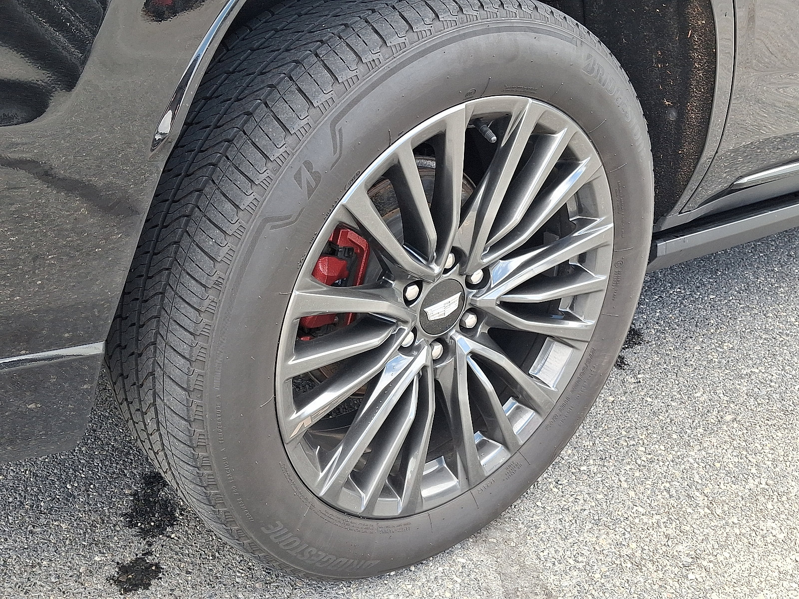 Certified 2024 Cadillac Escalade V AWD/4WD image 12
