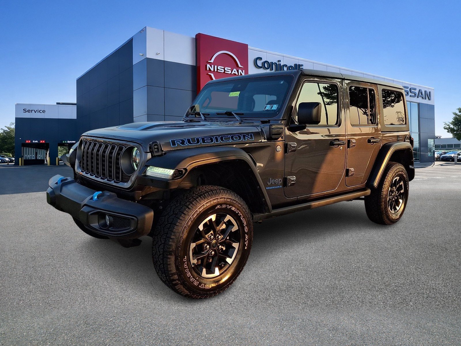 Used 2024 Jeep Wrangler Unlimited Rubicon 4xe AWD/4WD image 3