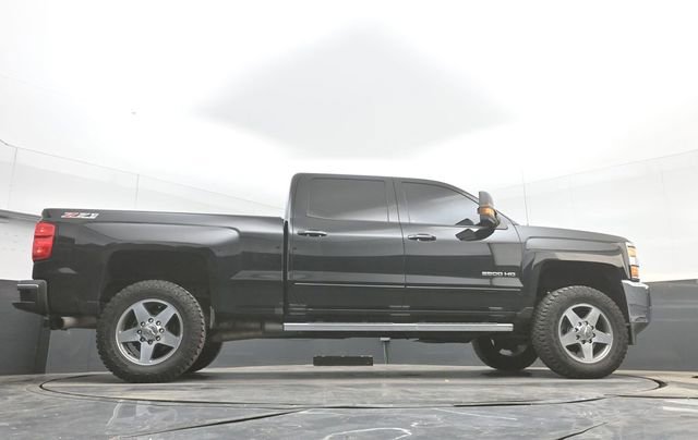 Used 2016 Chevrolet Silverado 2500 LT w/ LT Convenience Package AWD/4WD image 34