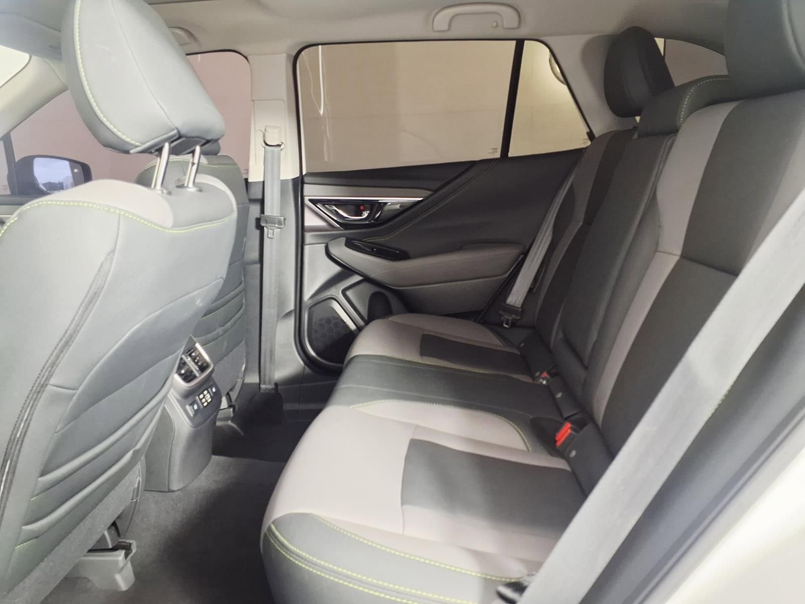 Used 2025 Subaru Outback Onyx Edition XT image 10