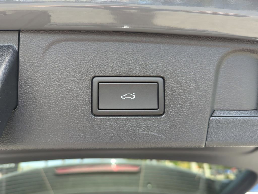 New 2026 Volkswagen Atlas SE image 21