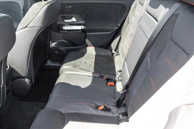 New 2026 Mercedes-Benz GLB 250 4MATIC image 23