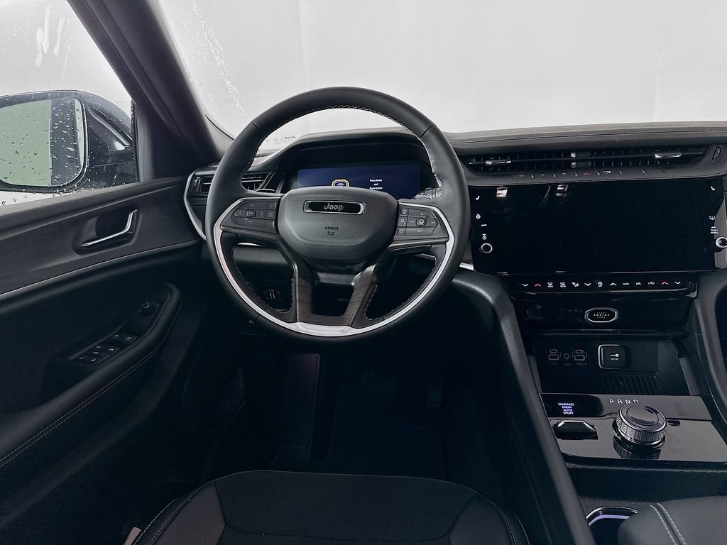 New 2026 Jeep Grand Cherokee Altitude AWD/4WD image 31