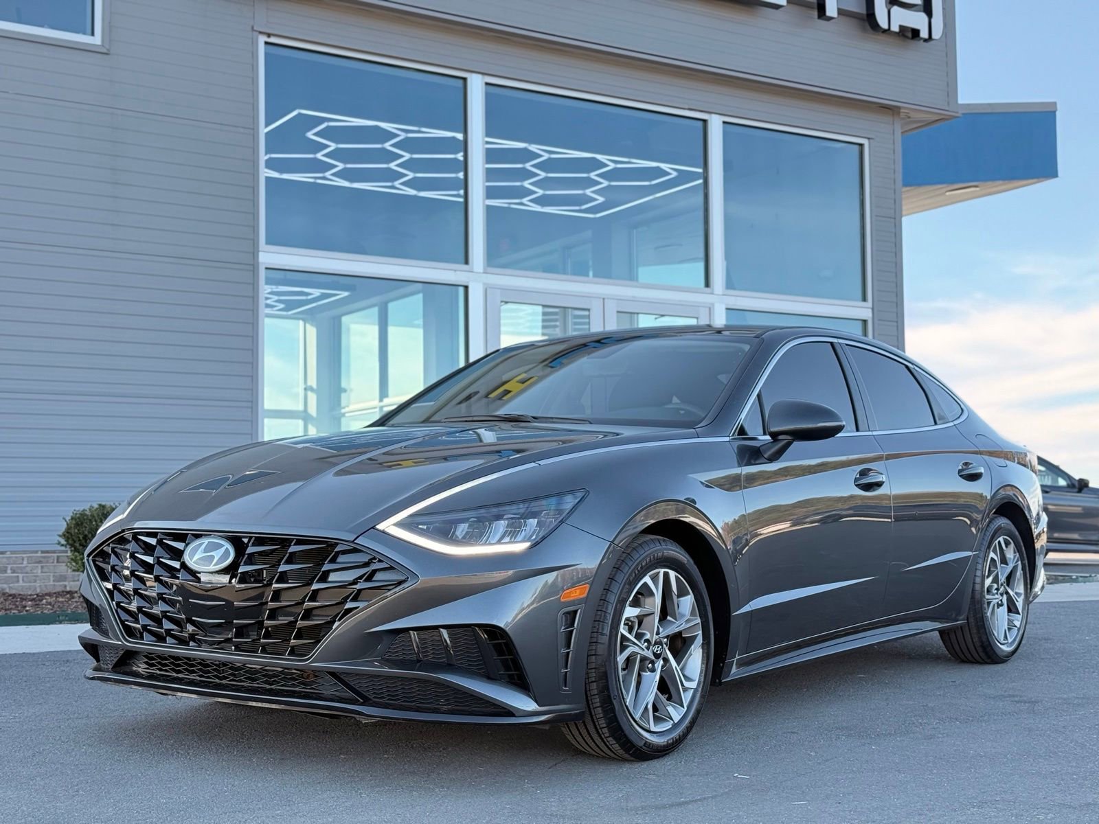 Used 2021 Hyundai Sonata SEL image 11