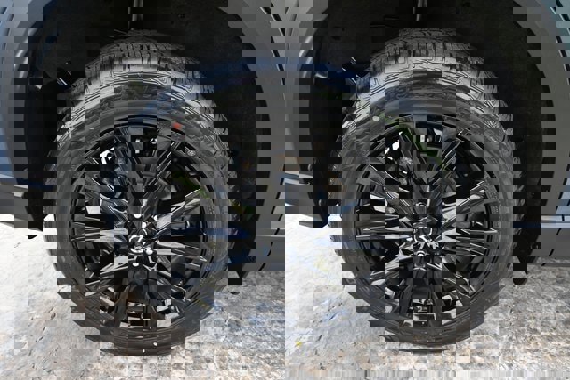 Used 2023 MAZDA CX-5 Carbon Edition image 12