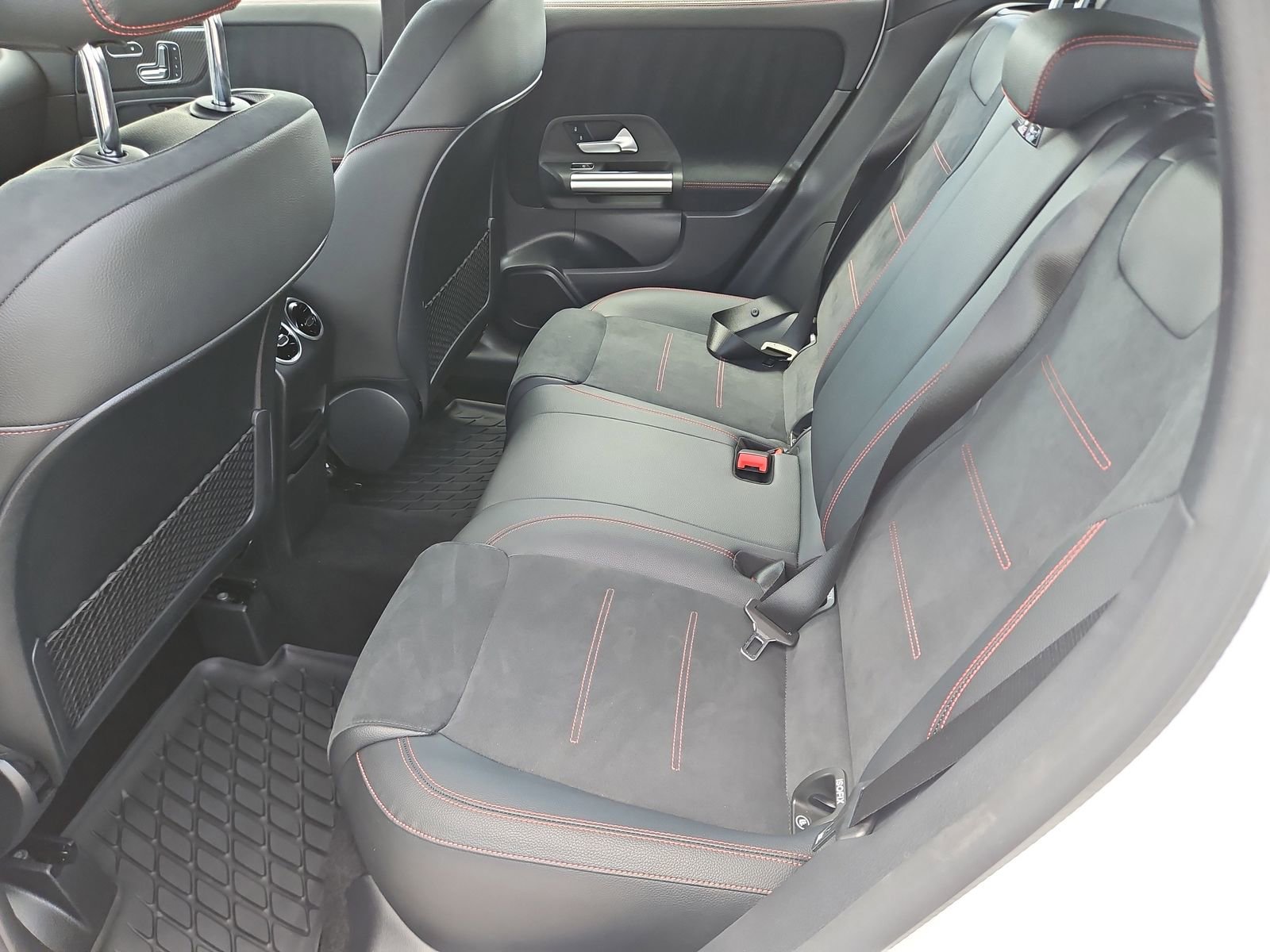 Used 2022 Mercedes-Benz GLA 35 AMG 4MATIC image 18