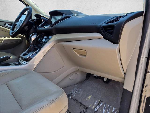 Used 2014 Ford C-MAX Energi SEL w/ Equipment Group 303A FWD image 22
