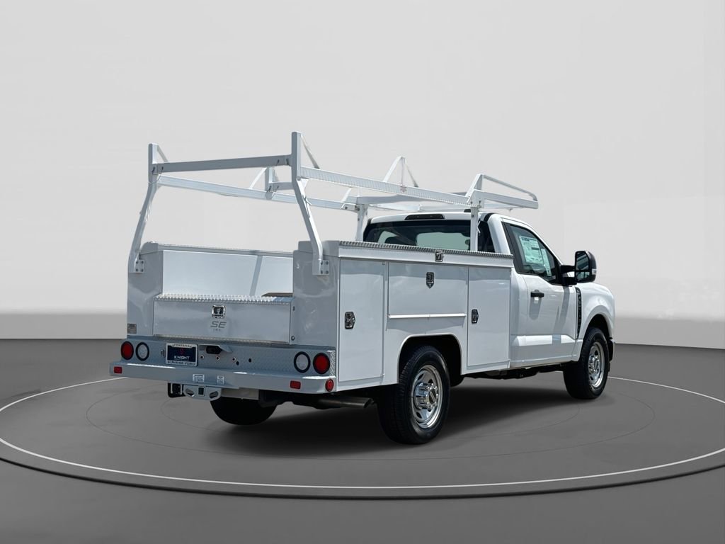 New 2025 Ford F350 XL w/ XL Chrome Package image 5