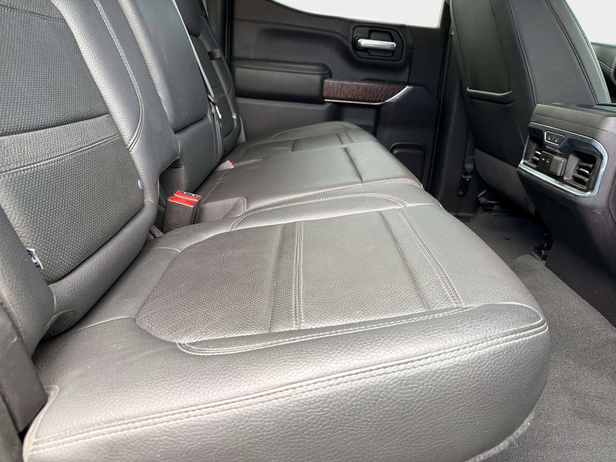 Used 2021 GMC Sierra 1500 Denali w/ Denali Ultimate Package AWD/4WD image 24