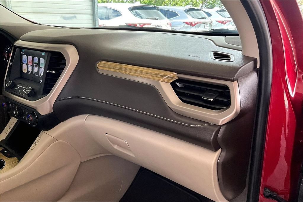 Used 2019 GMC Acadia Denali AWD/4WD image 19