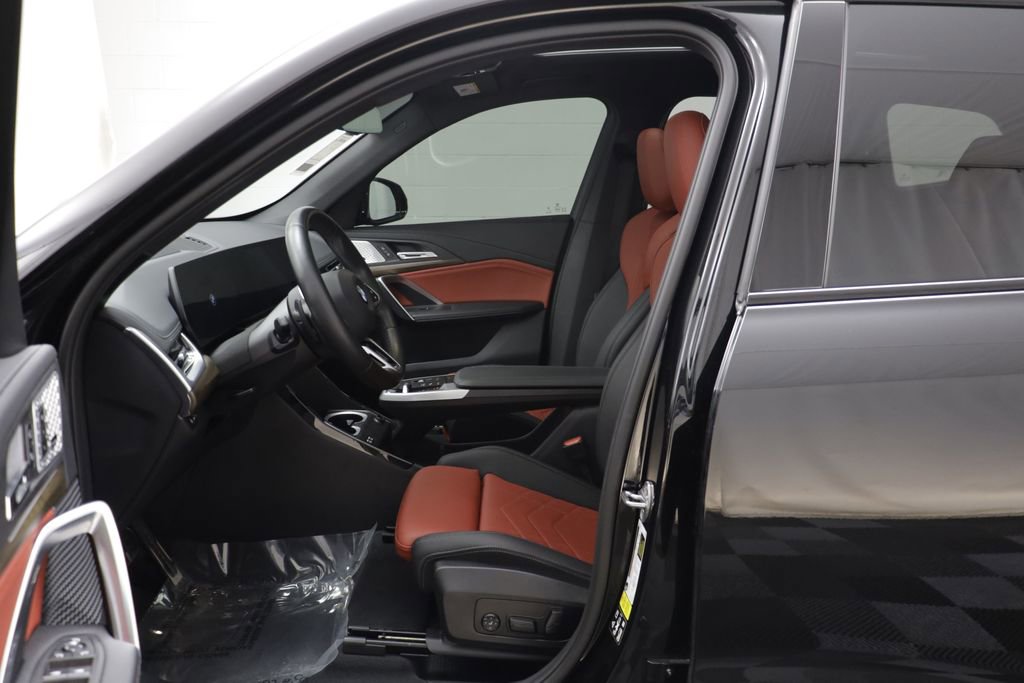 Certified 2023 BMW X1 xDrive28i w/ Premium Package AWD/4WD image 5