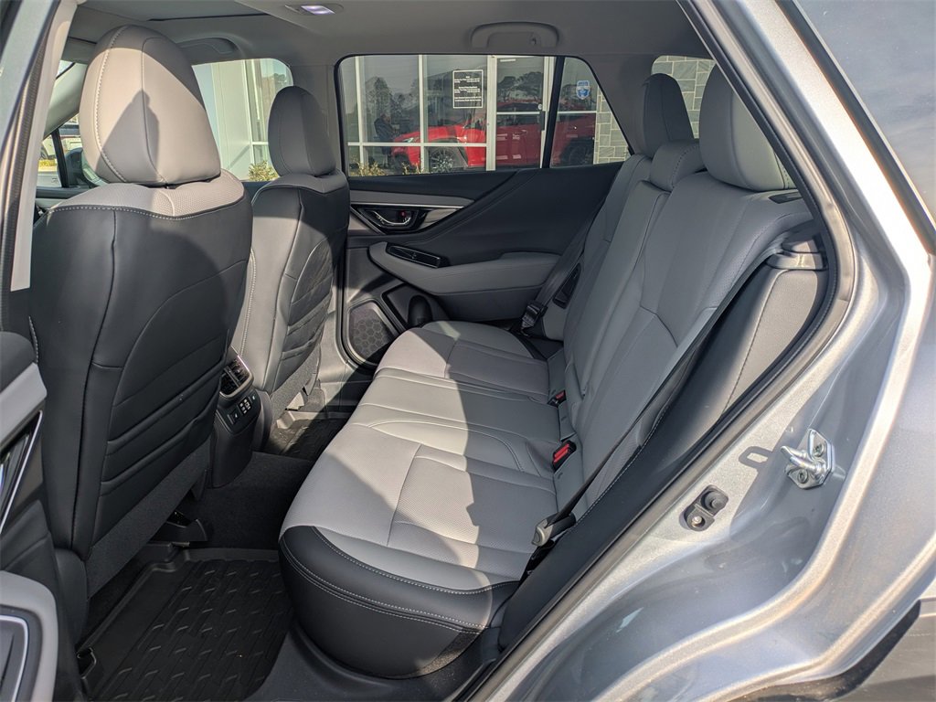 Certified 2025 Subaru Outback Limited w/ Popular Package #2 image 15