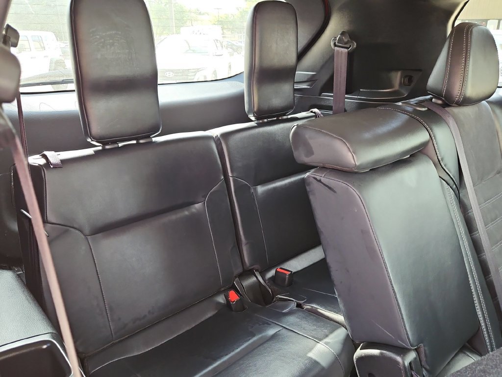 Used 2025 Mitsubishi Outlander SE AWD/4WD image 27