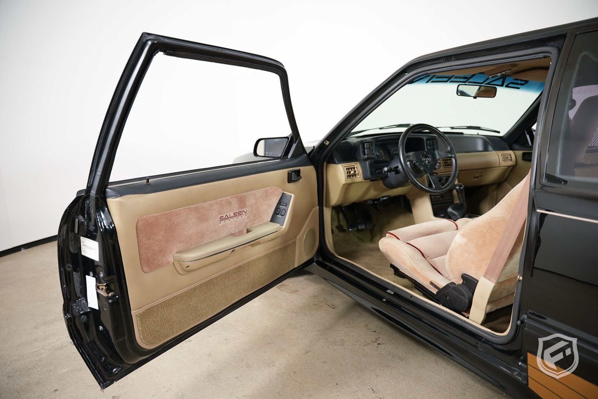 Used 1989 Ford Mustang LX RWD image 12