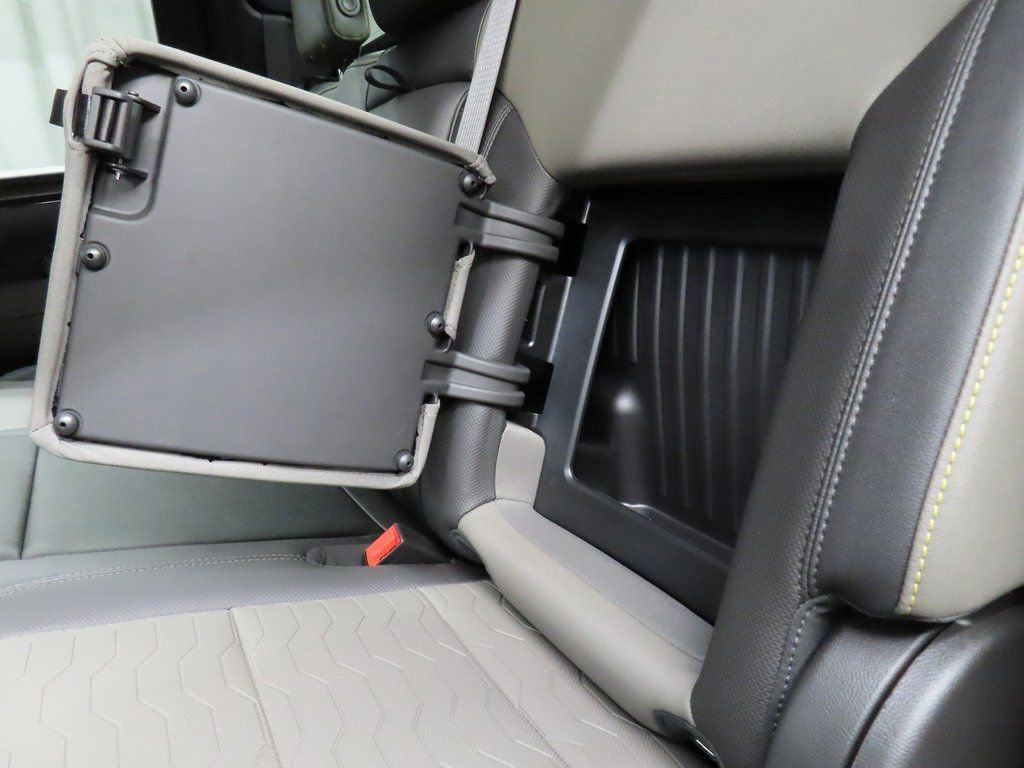 Used 2024 Chevrolet Silverado 2500 ZR2 w/ Technology Package image 76