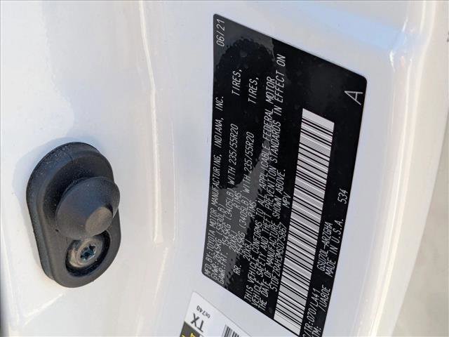 Used 2021 Toyota Highlander Platinum image 25