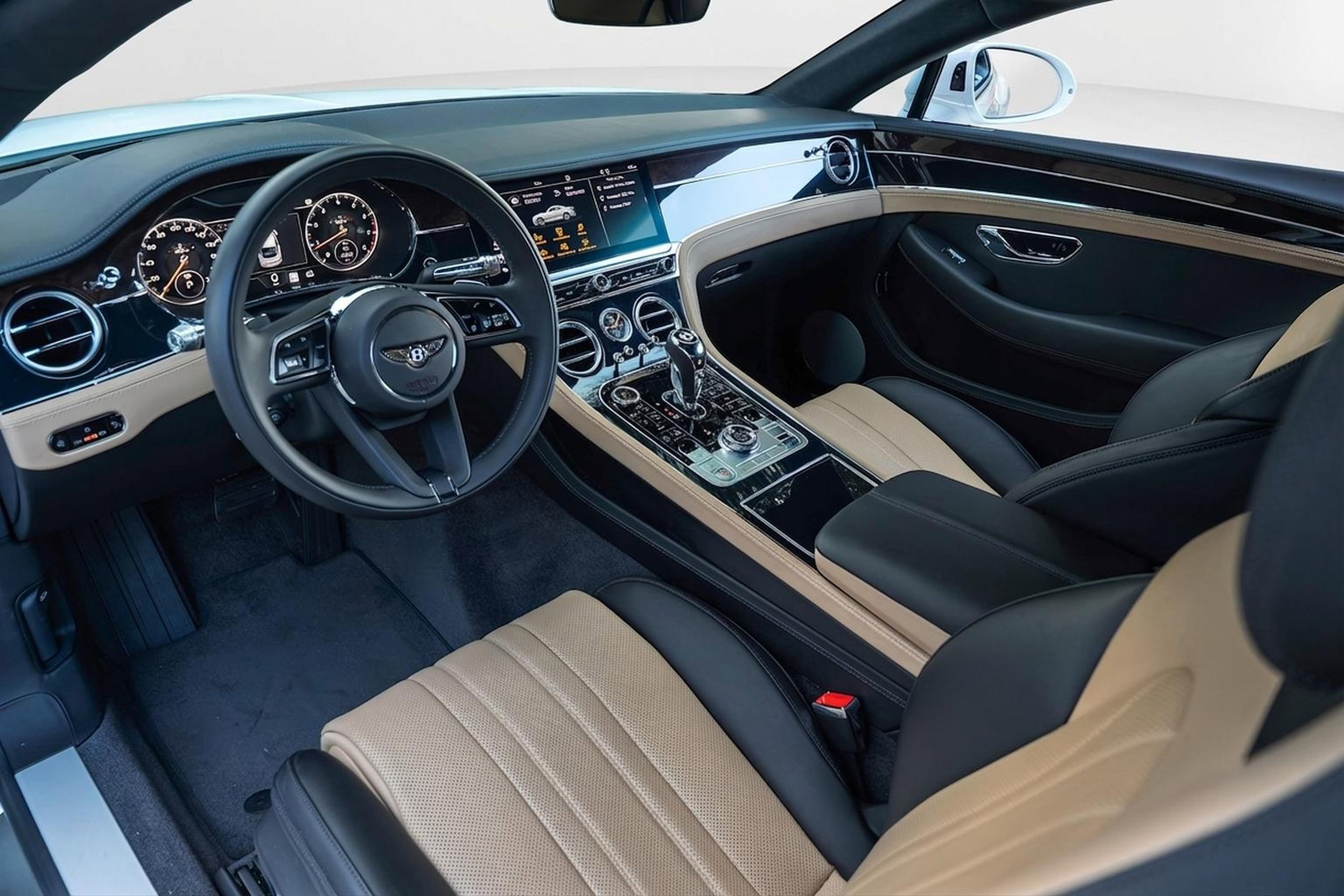 Used 2023 Bentley Continental GT V8 AWD/4WD image 9