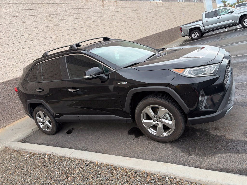 Certified 2021 Toyota RAV4 Limited AWD/4WD image 4