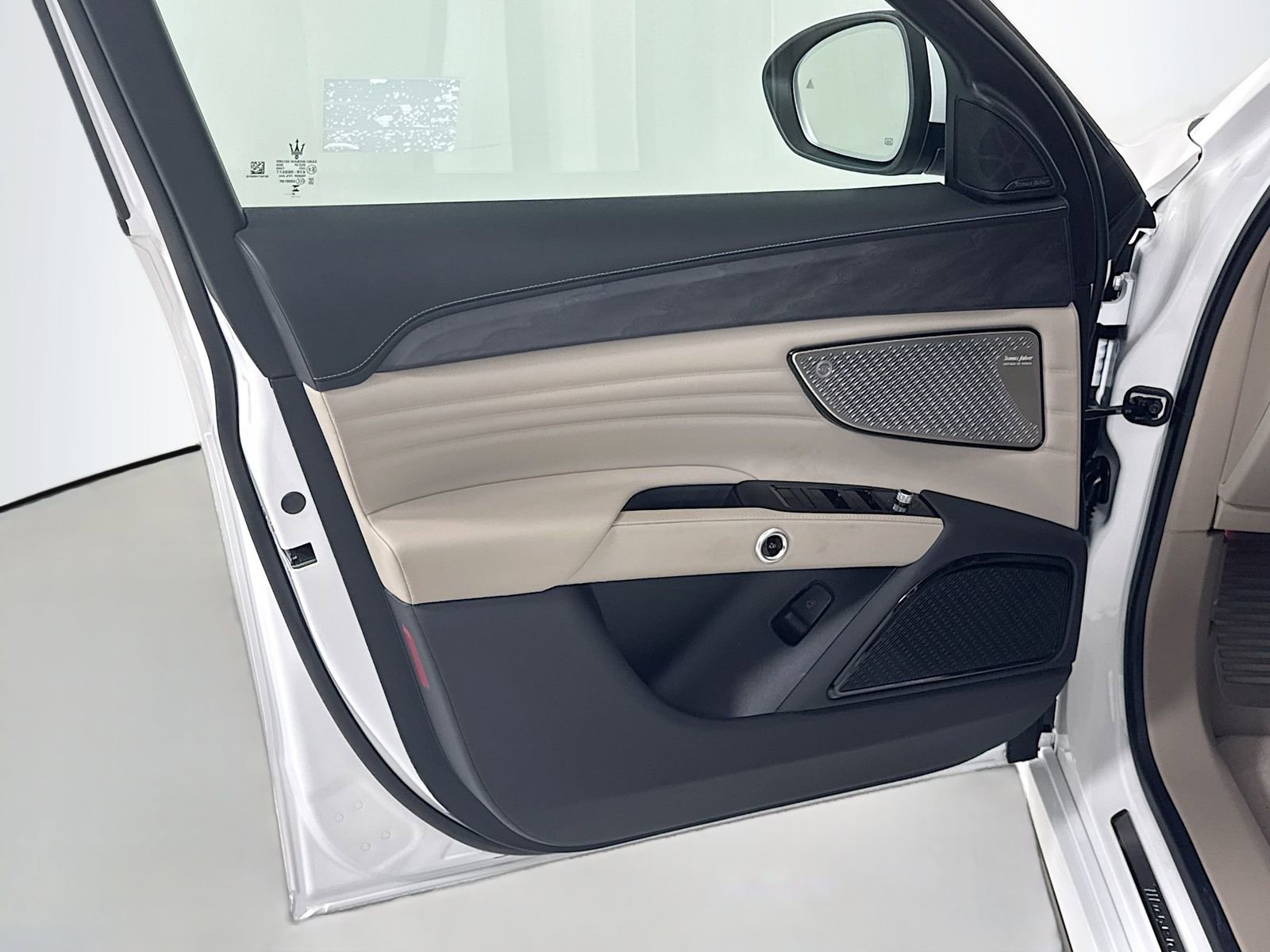 New 2026 Maserati Grecale Modena image 16