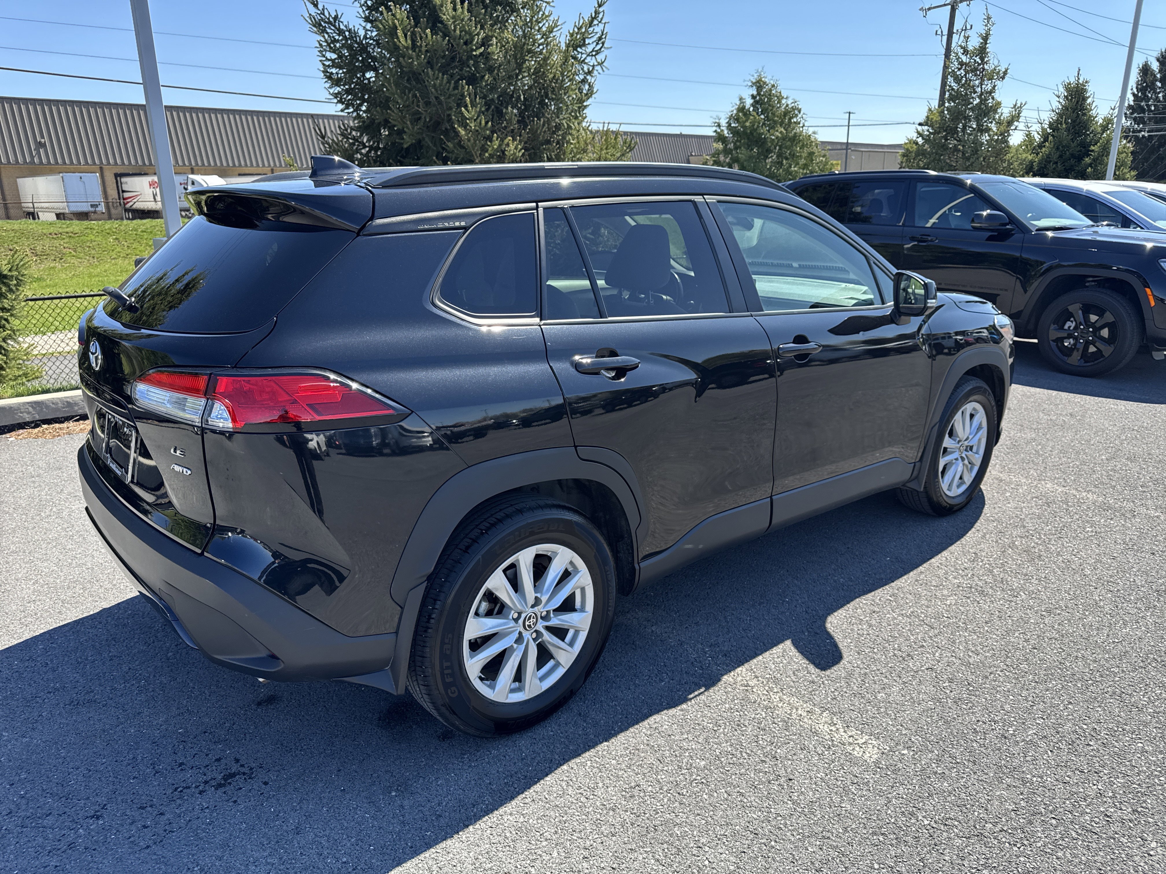 Used 2022 Toyota Corolla Cross LE w/ Moonroof Package image 18