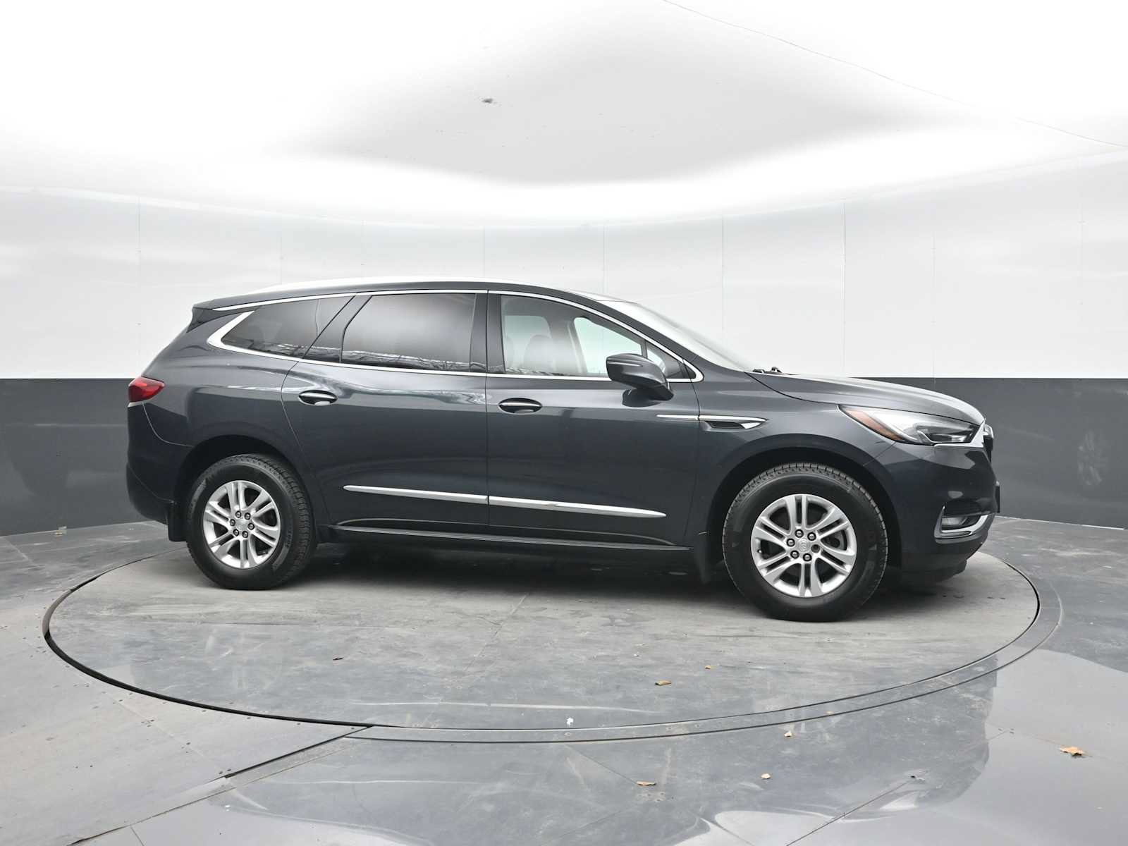Used 2019 Buick Enclave Premium AWD/4WD image 8