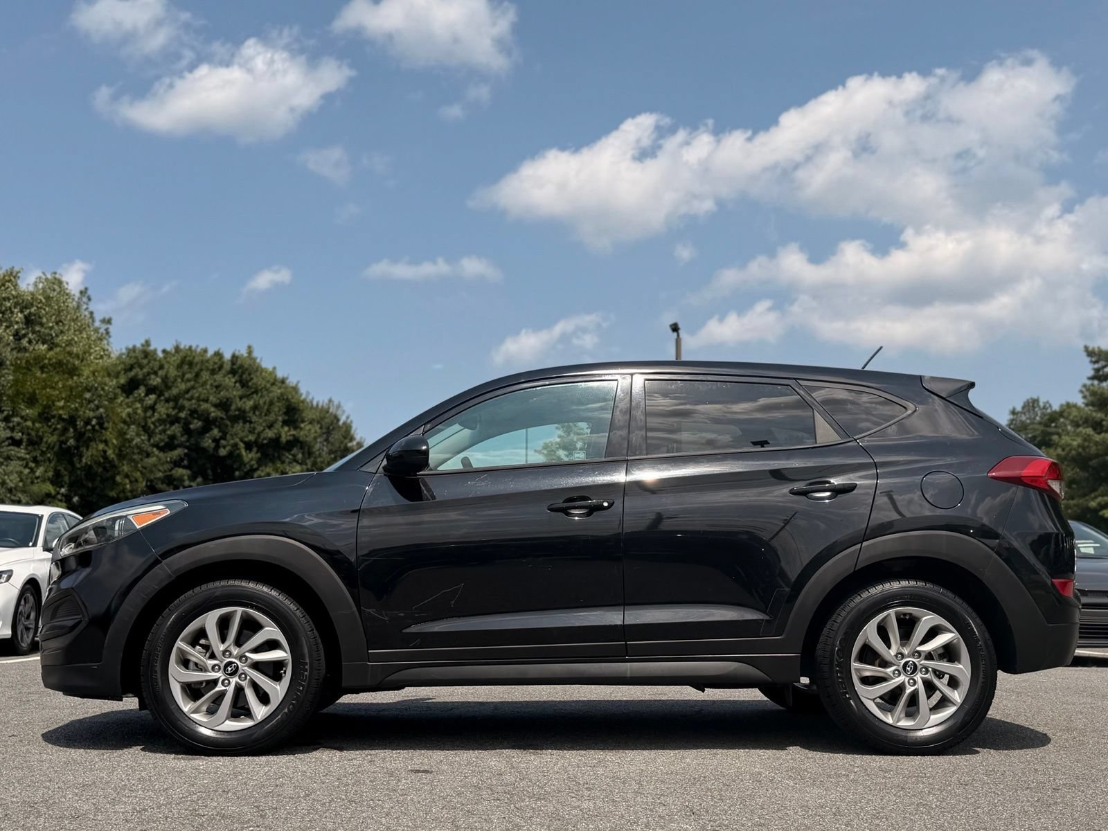 Used 2016 Hyundai Tucson SE FWD image 2
