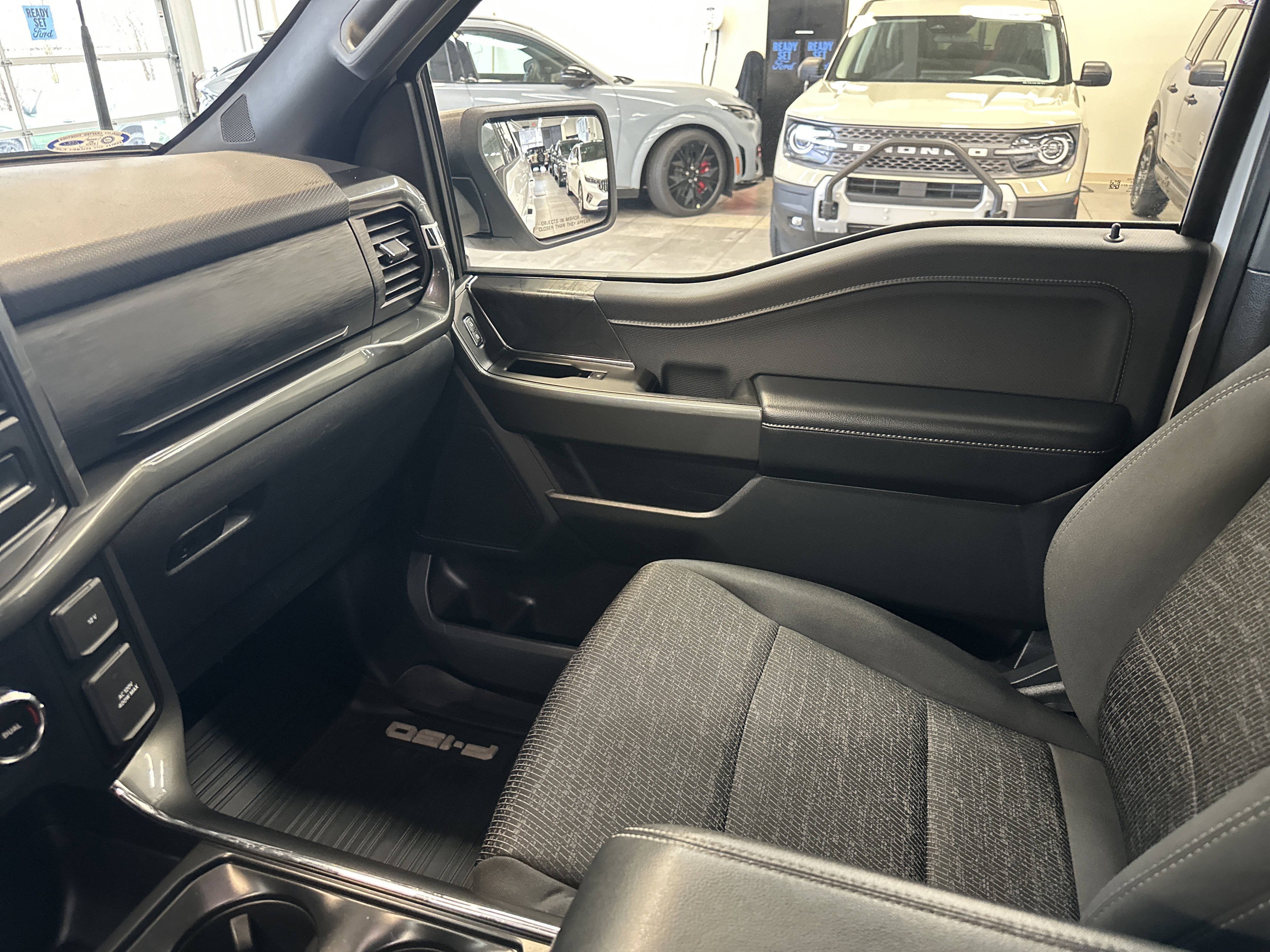 Used 2023 Ford F150 XLT w/ Equipment Group 301A Mid image 26