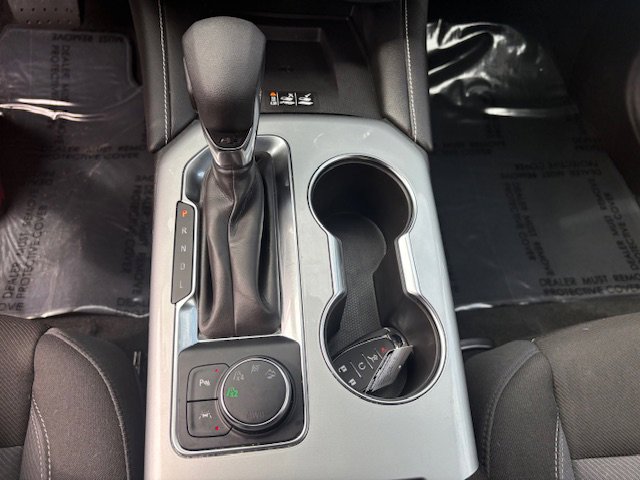 Used 2025 Chevrolet Blazer LT w/ Convenience Package image 13