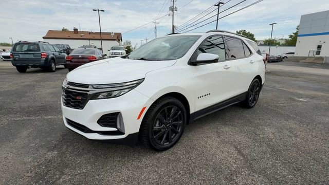 Used 2022 Chevrolet Equinox RS w/ RS Leather Package FWD image 4
