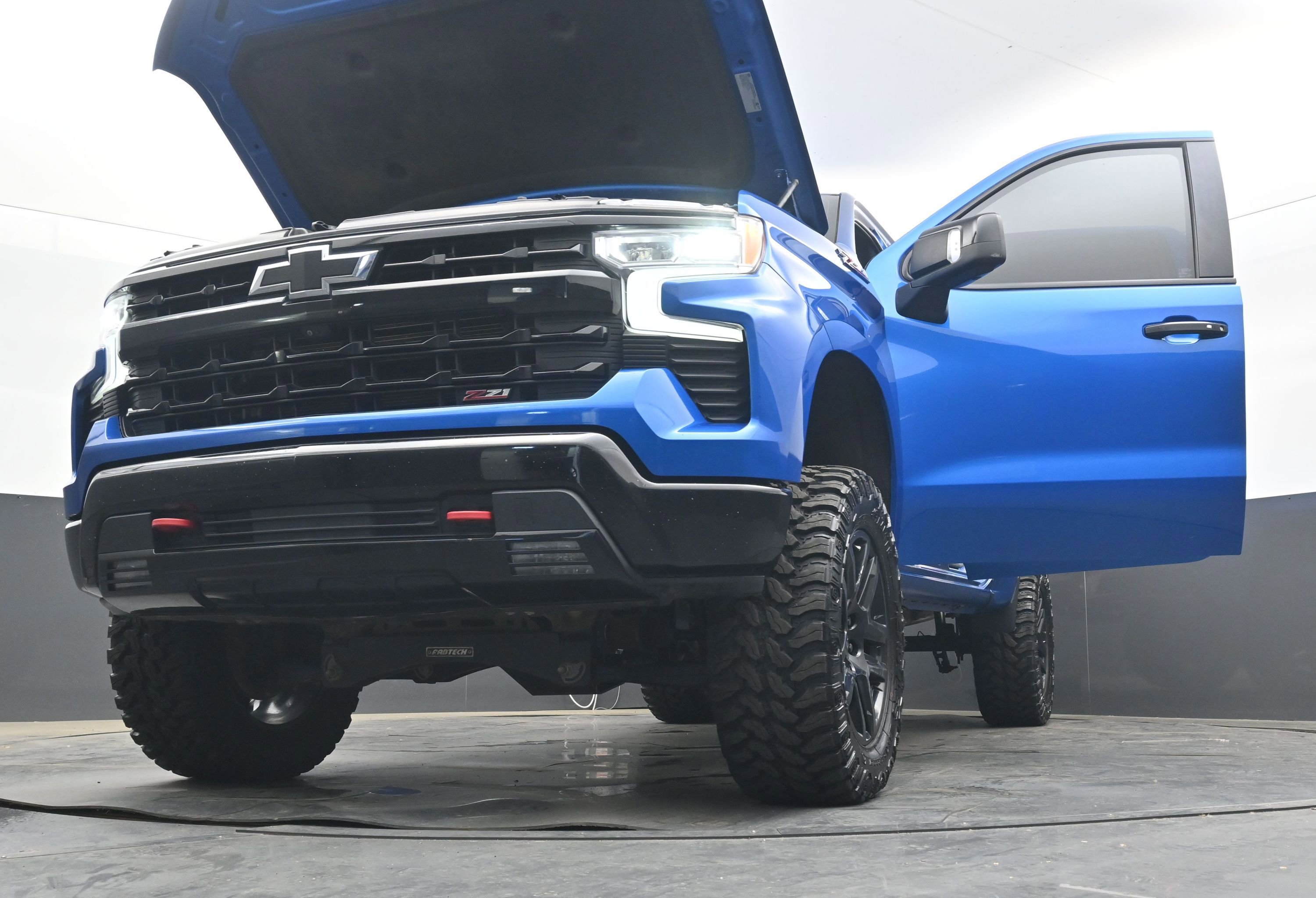 Used 2022 Chevrolet Silverado 1500 LT Trail Boss w/ LT Trail Boss Premium Package image 40