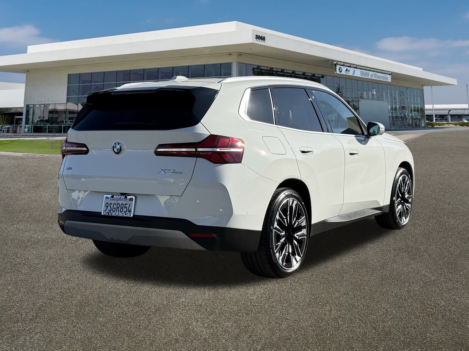 Used 2025 BMW X3 xDrive30i w/ Premium Package image 10