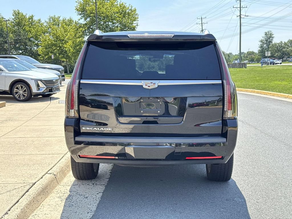 Used 2019 Cadillac Escalade Platinum AWD/4WD image 24