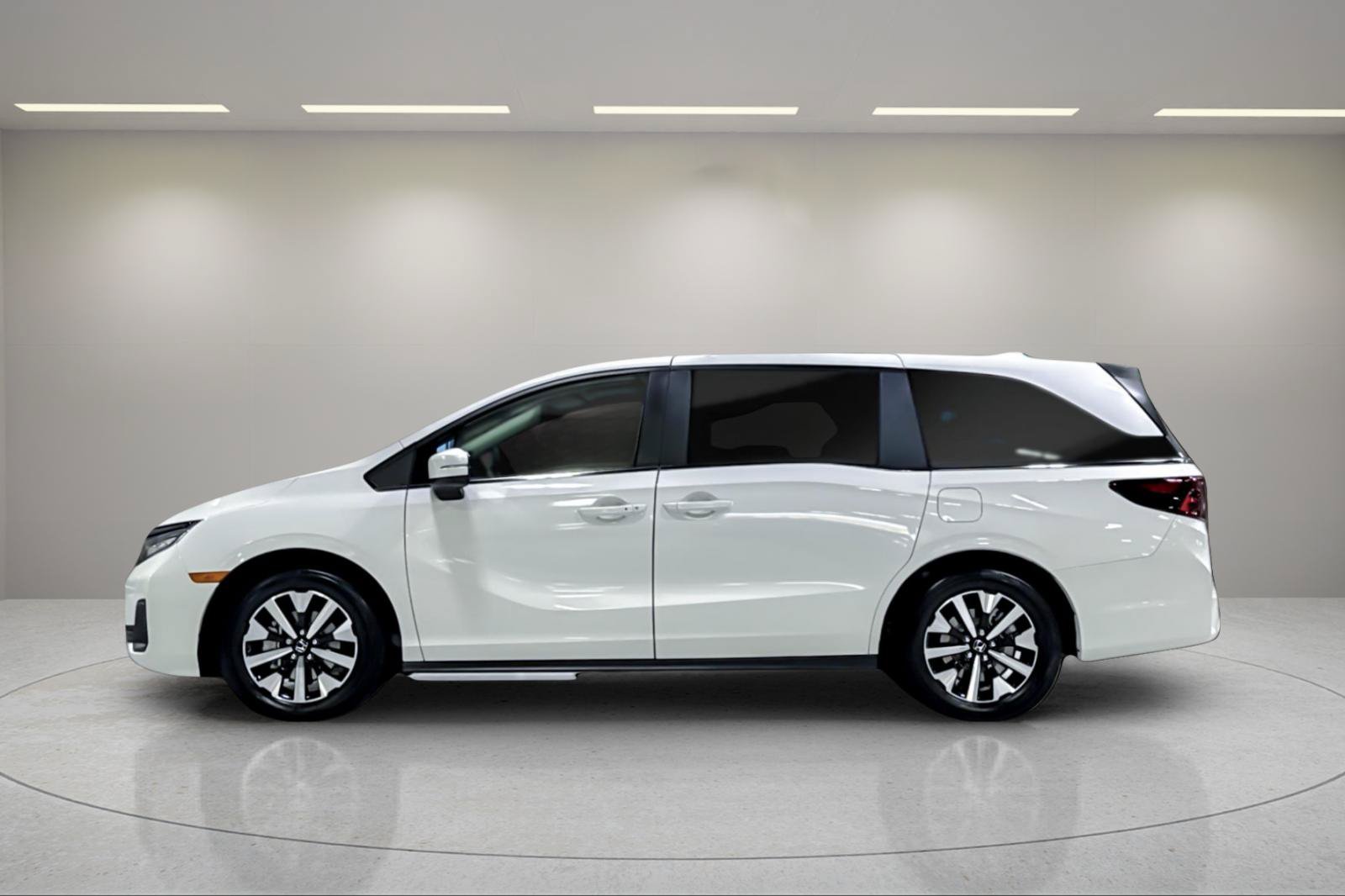 New 2027 Honda Odyssey EX-L image 7