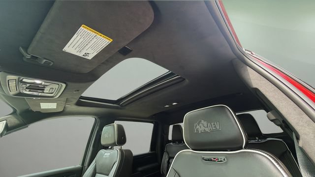 Used 2025 GMC Sierra 2500 AT4X w/ AT4X AEV Edition AWD/4WD image 17