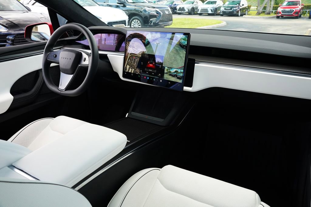 Used 2024 Tesla Model X Plaid AWD/4WD image 22