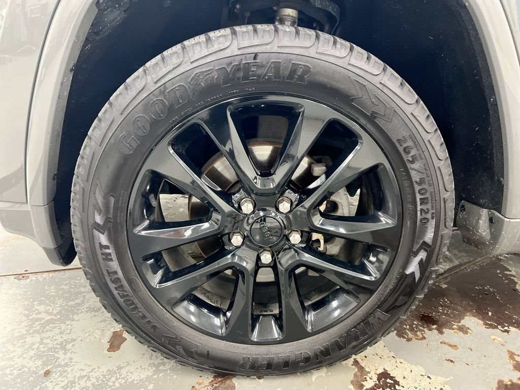Used 2020 Jeep Grand Cherokee Altitude AWD/4WD image 27