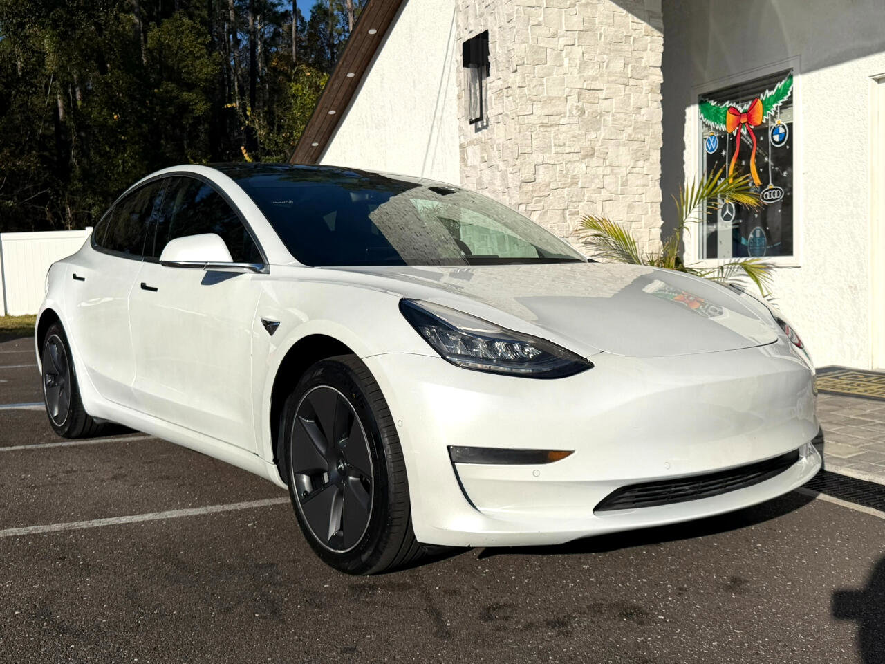 Used 2020 Tesla Model 3 Long Range image 17