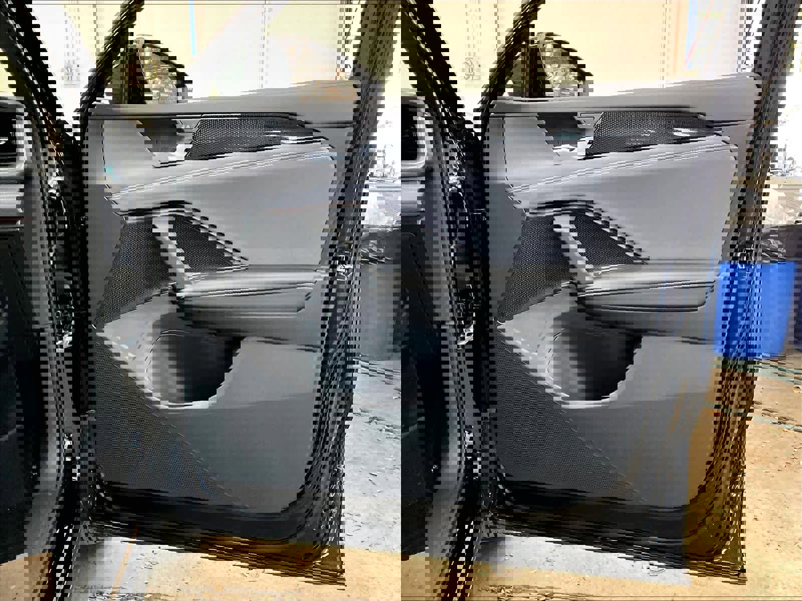 New 2026 Volkswagen Tiguan SE R-Line image 30