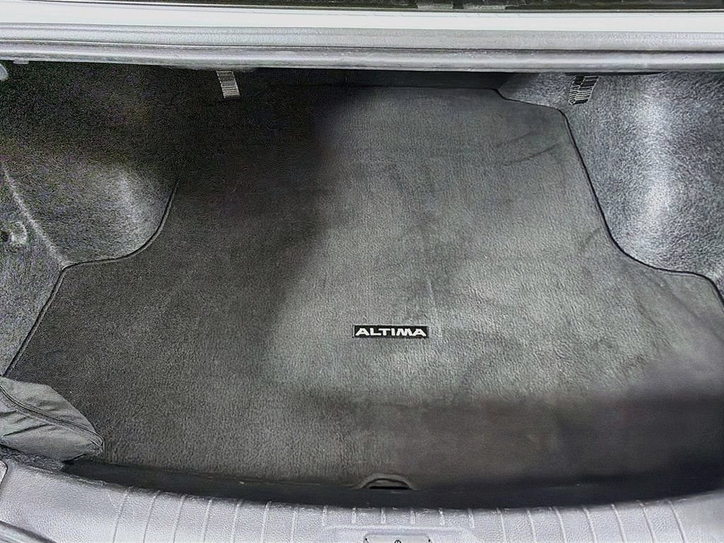 Used 2025 Nissan Altima 2.5 SV AWD/4WD image 14