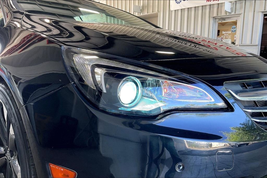 Used 2018 Buick Cascada Premium image 24