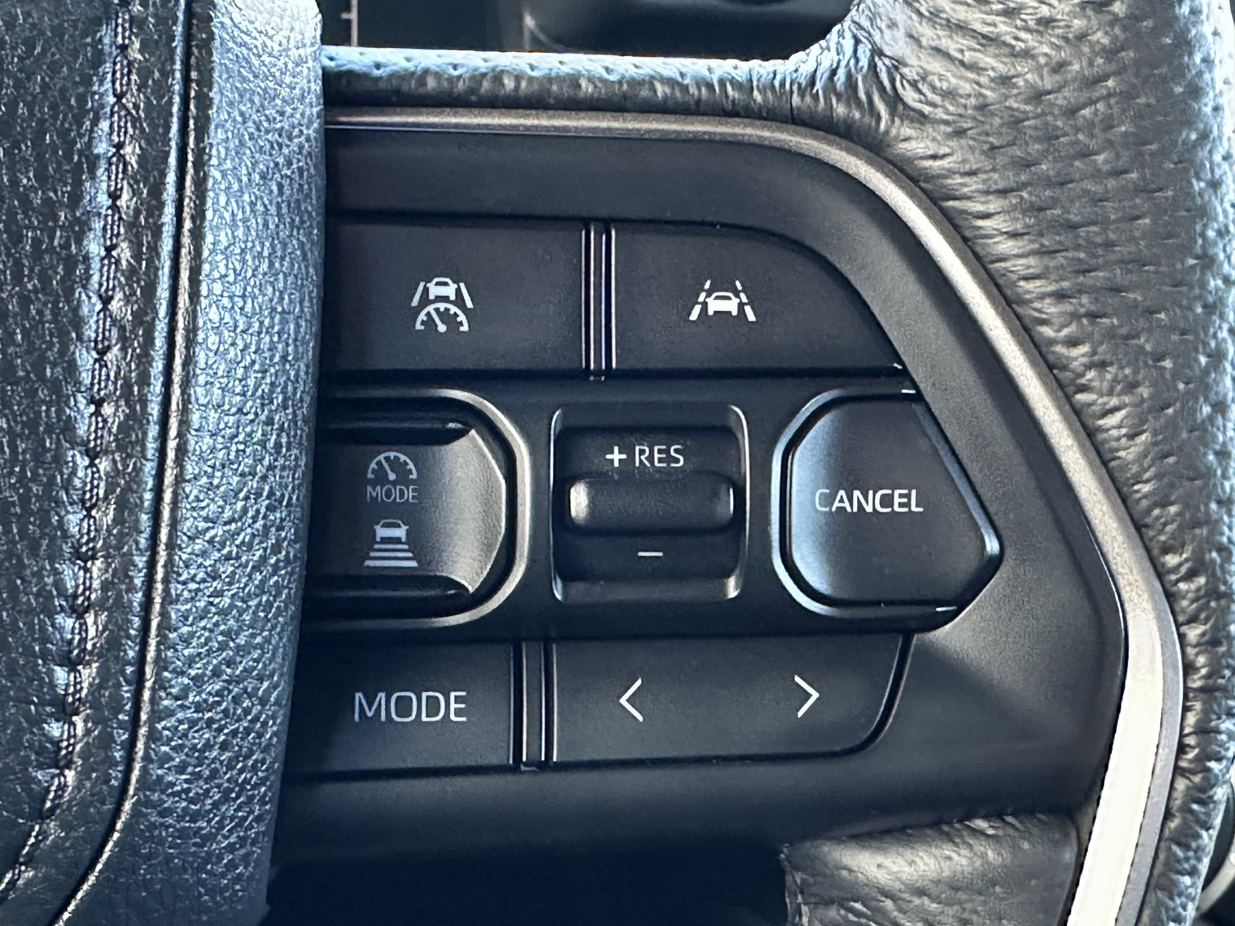 Used 2024 Toyota Tacoma SR5 image 42