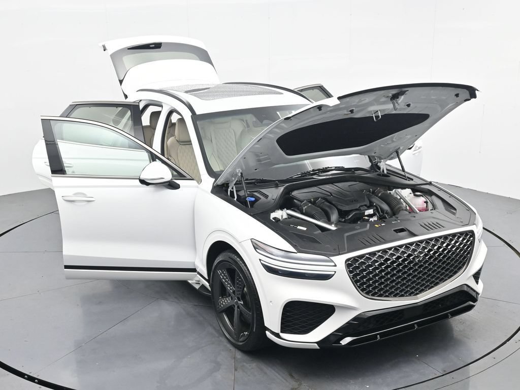 Used 2025 Genesis GV70 3.5T Sport w/ Sport Prestige Package AWD/4WD image 37