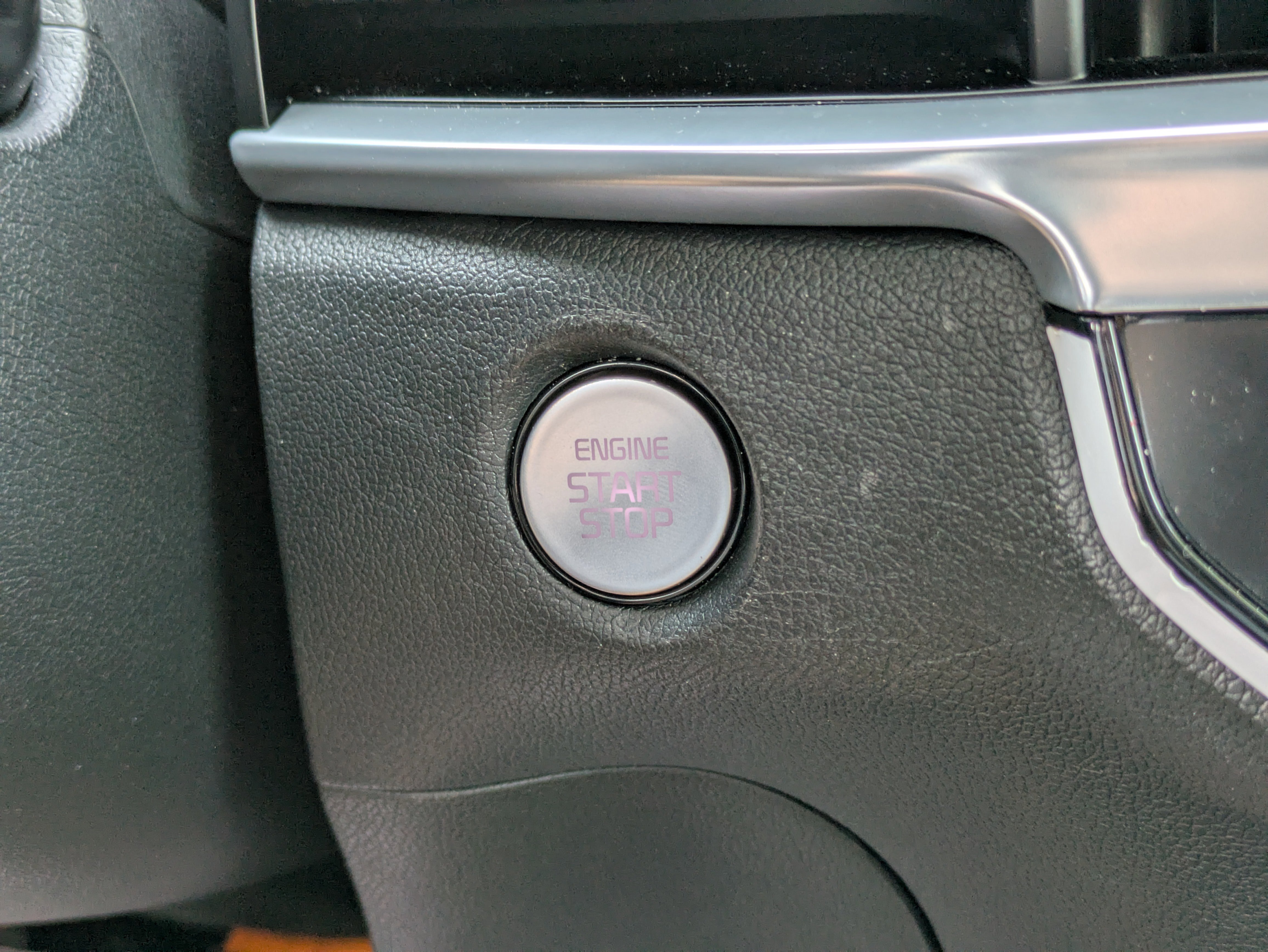 Used 2025 Kia Sorento SX image 30