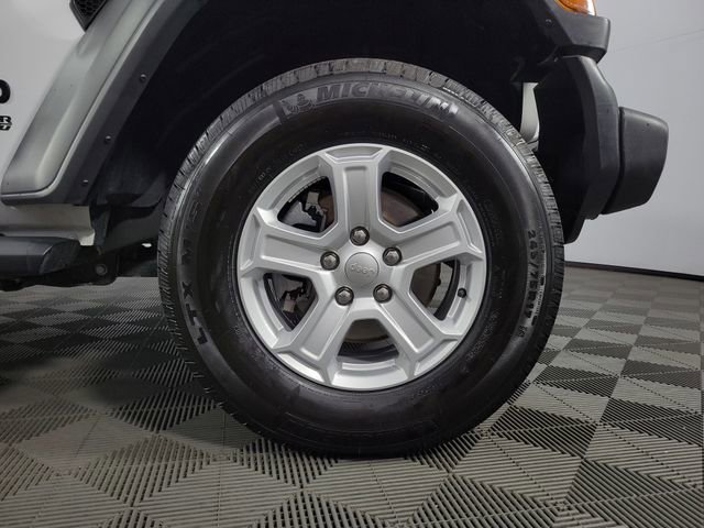 Used 2021 Jeep Wrangler Sport image 12