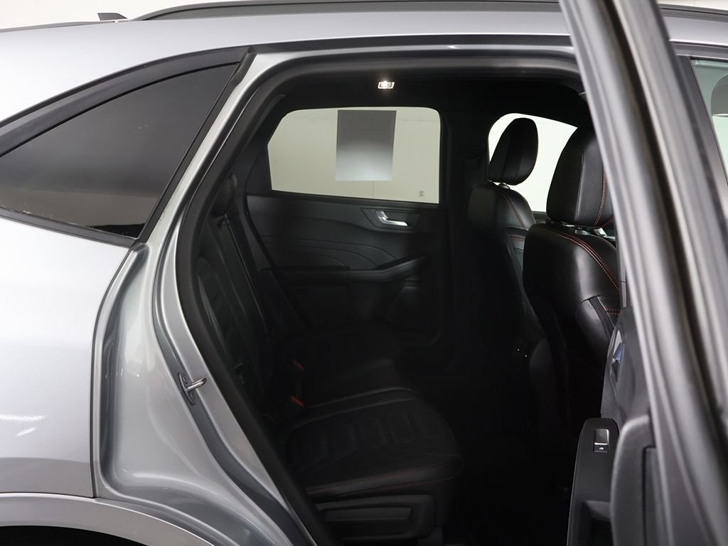Used 2023 Ford Escape ST-Line Elite w/ Premium Technology Package AWD/4WD image 31
