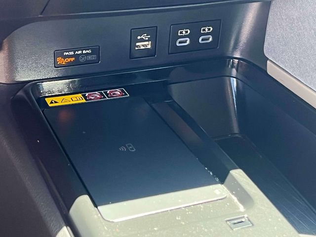 Certified 2025 Toyota Camry LE AWD/4WD image 32