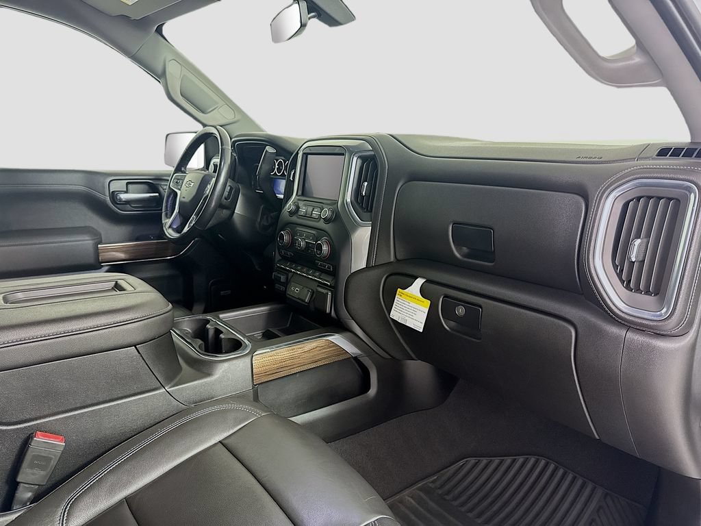 Used 2019 Chevrolet Silverado 1500 RST AWD/4WD image 24
