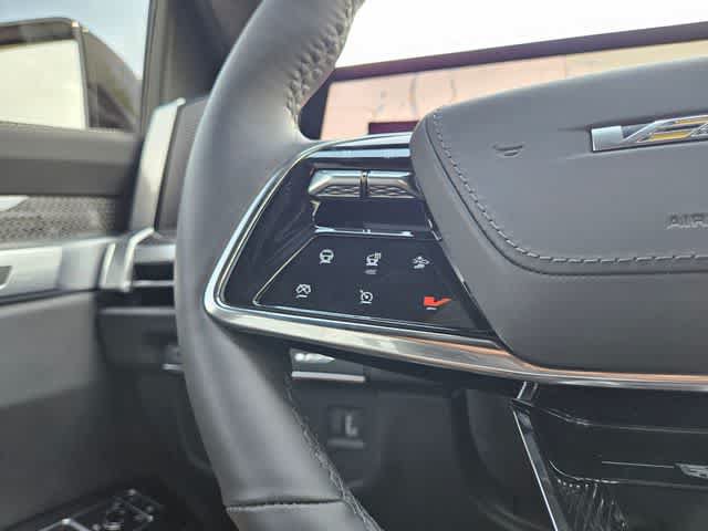 Used 2026 Cadillac Escalade V w/ LPO, ONYX Package AWD/4WD image 28