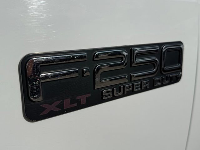 Used 2001 Ford F250 XLT AWD/4WD image 12
